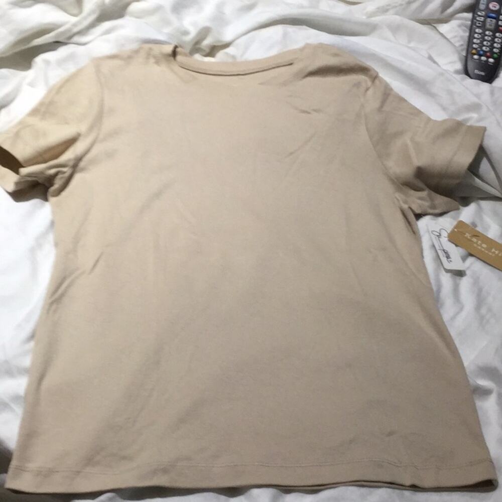 Kate hill M tan 💯supima cotton t short NWT